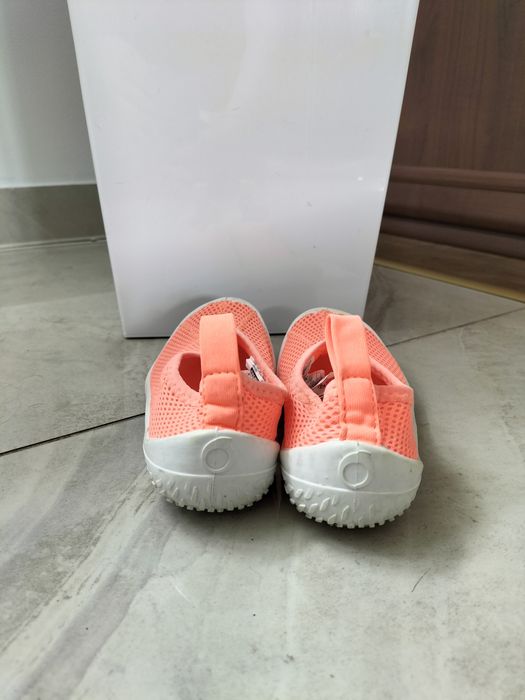 Buty do wody Decathlon rozm.28-29