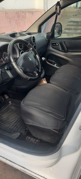 Peugeot Partner 2011