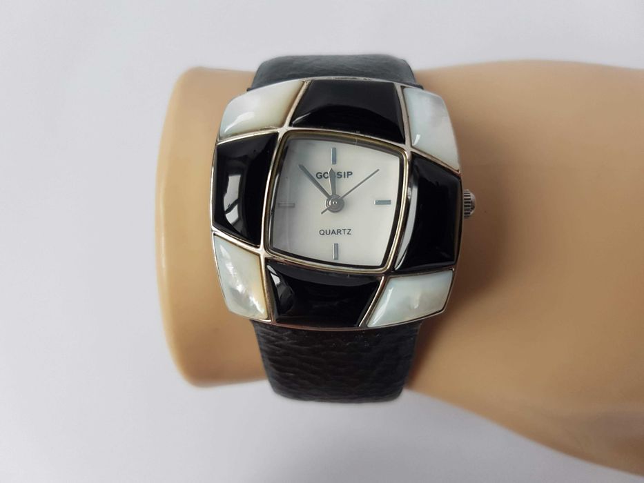 Красивий, особливий годинник Gossip, кварц, ремінець шкіра.