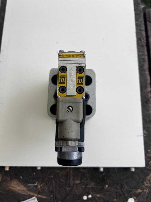 Elektrozawory do instalacji hydraulicznej siłowej
