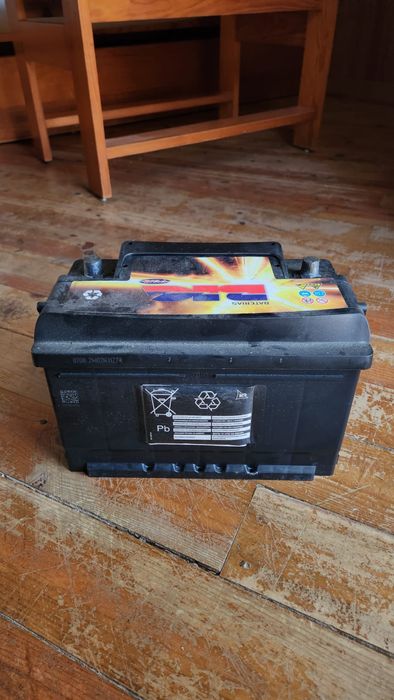 Bateria de Carro BK Plus 71Ah (Excelente Estado)