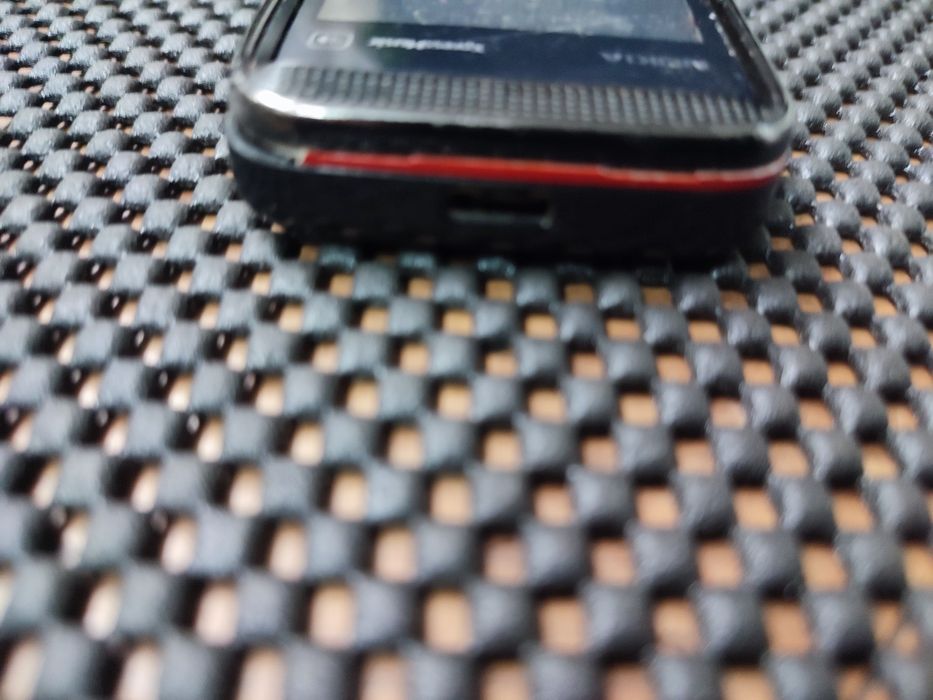 Nokia 5530 на запчастини