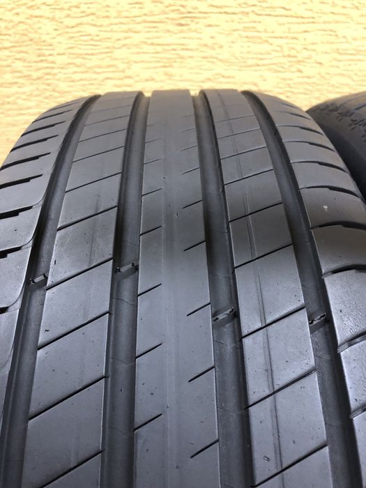 Літні шини 235/60 R18 (103V) MICHELIN
