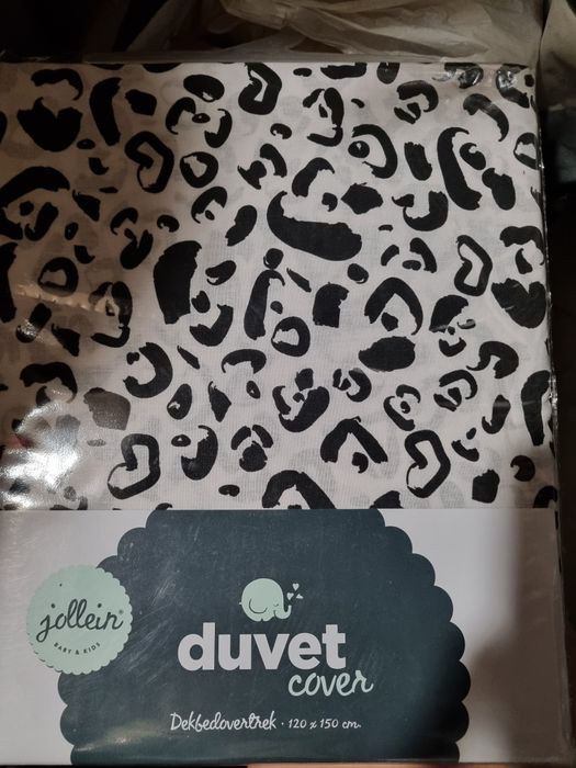 Комплект постільної білизни, постільна білизна