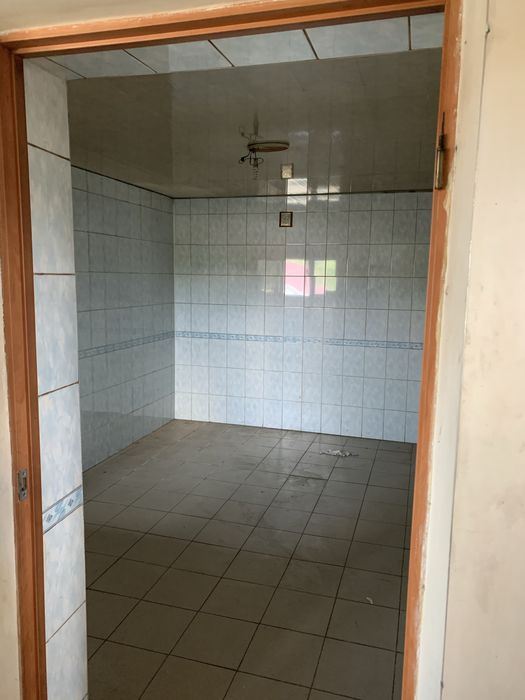 Продам комерційну будівлю