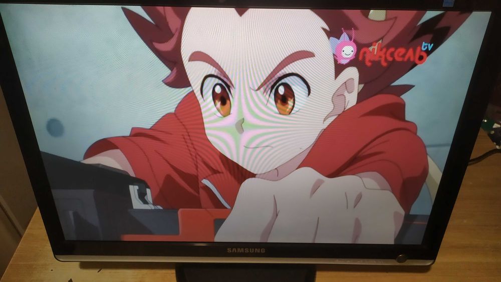 Монтор Samsung Syncmaster226bw.16/10  hdmi переходник.