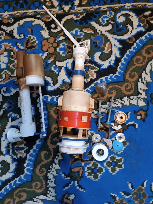 Поплавок для унітаза