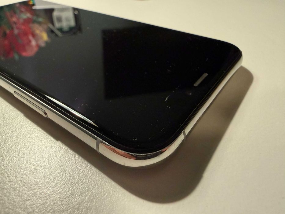 iPhone XS 64GB Branco Desbloqueado