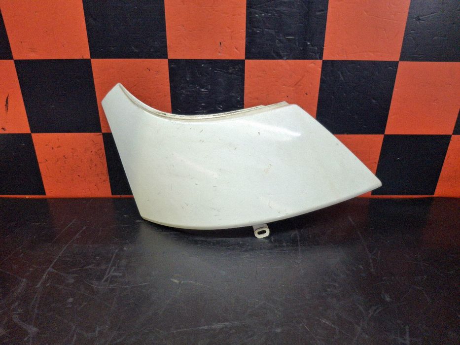 Friso exterior TOYOTA Dyna Chassis (KD_, LY_, _Y2_, _U3_, _U4)