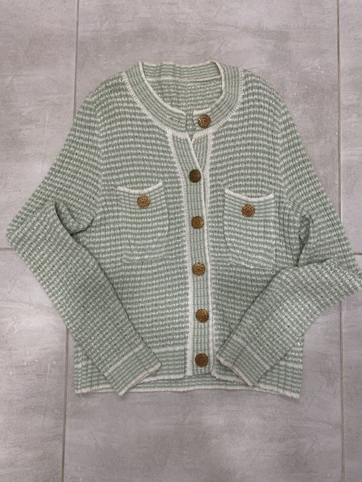 Стильна кофточка