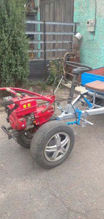 Продается мотоблок c прицепом.