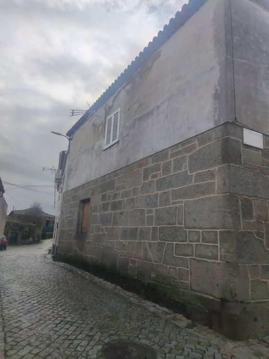 Moradia em pedra  v3