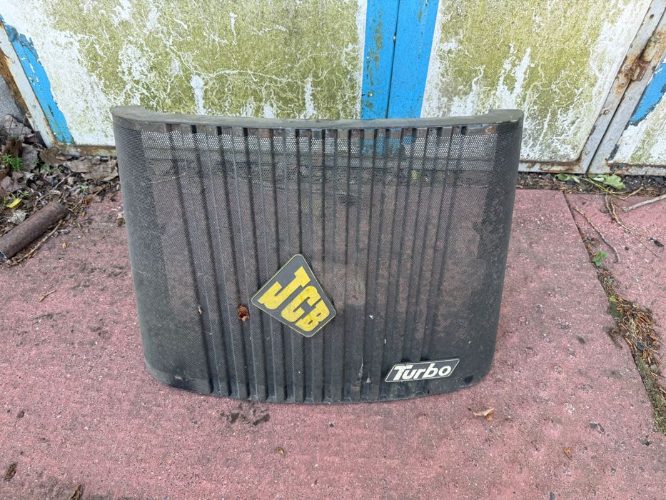 Atrapa grill JCB fastrac 1115 i 1125 i 1135 i 2135