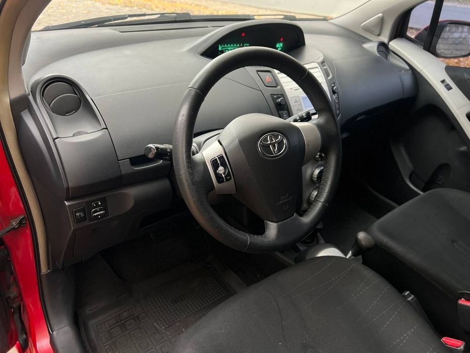 Toyota Yaris 1,3AT