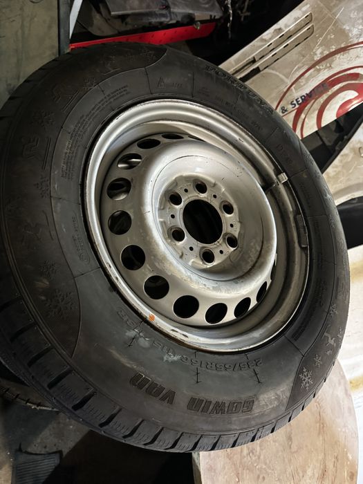 колеса з дисками 235 65 r16c