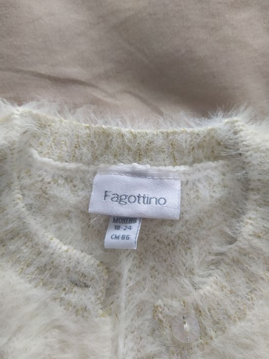 Светрик для дівчинки