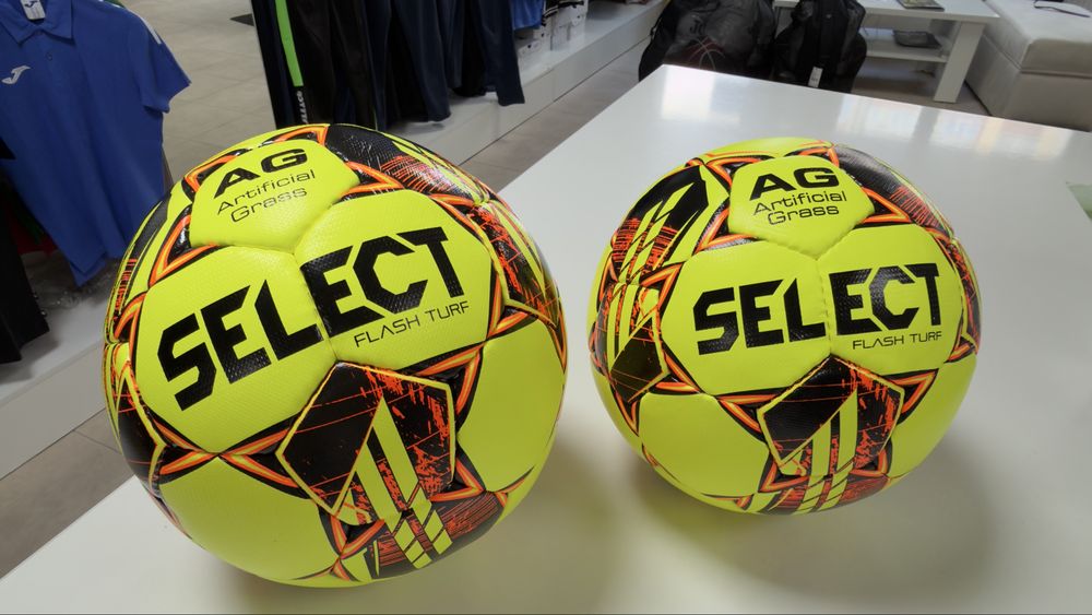 Футбольний м'яч Select Flash Turf V23 Жовто-Помаранчевий Оригінал Розмір 4 і 5 Для Штучної Трави