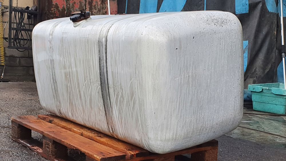 zbiornik paliwa 650 l mercedes actros mp 3 a9344700401