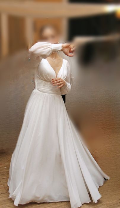 Muślinowa suknia ślubna