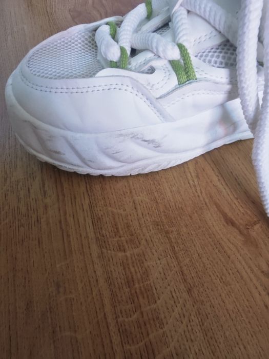 Białe sneakersy rozm 40/41