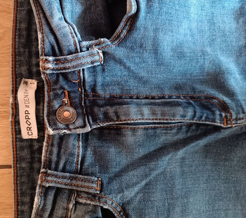 Spodnie niebieskie Cropp - rozmiar 36