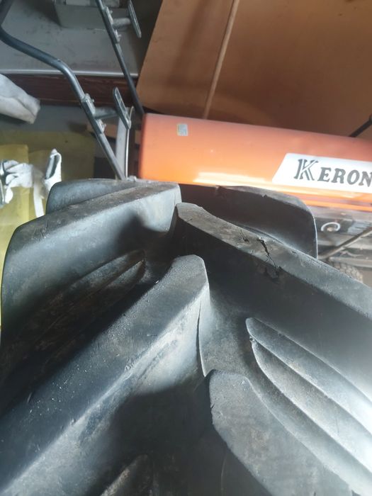 Opona taurus 12.4 r24