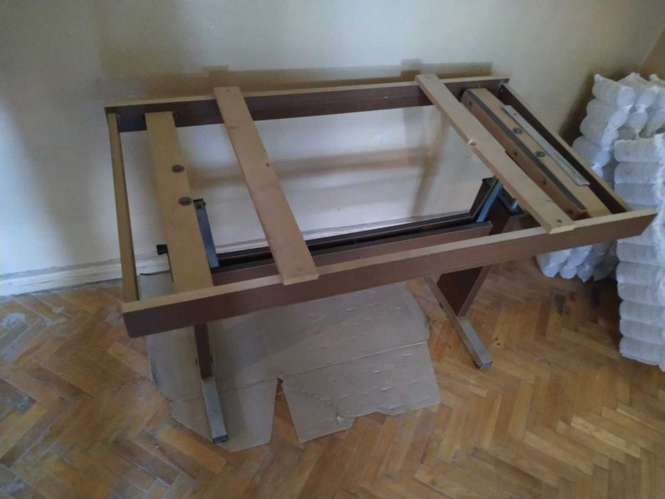 стіл обідній/кухонний