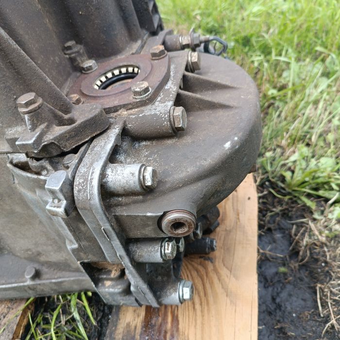 Продам КПП механічну коробку передач на Фіат Скудо