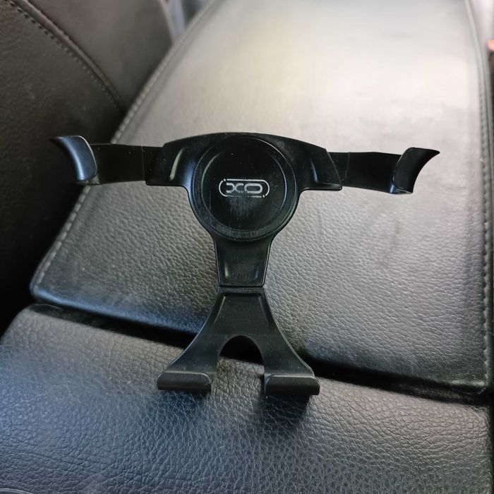 Продаю автомобильную подставку