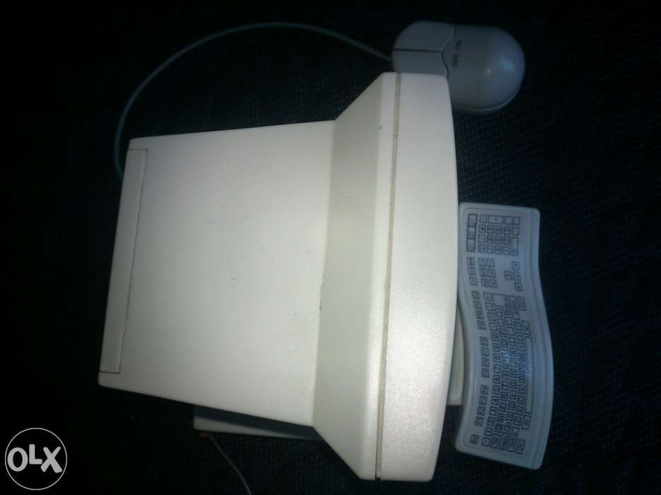 Radio pequeno, imitação de pc