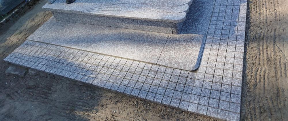 Obrzeża granitowe podłoga