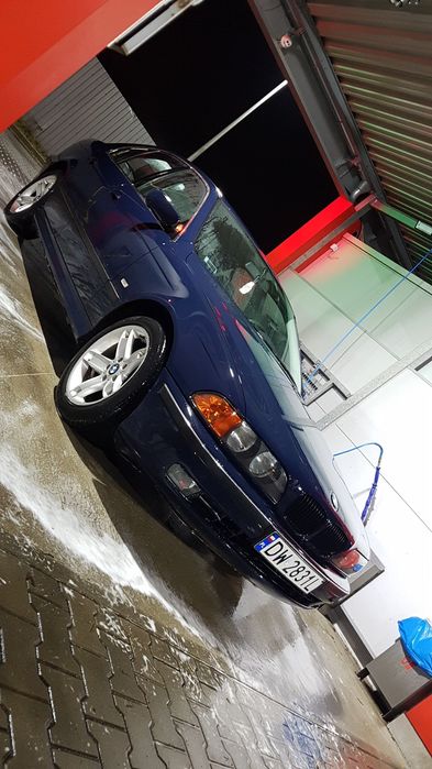 BMW E39 523i 170KM