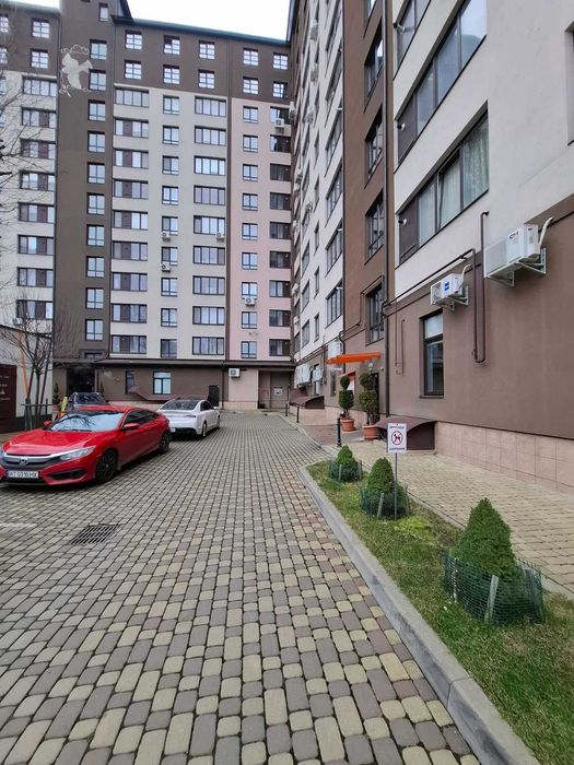 Продаю 2кімнатну квартиру в центрі! Південний бульвар. Газифікована