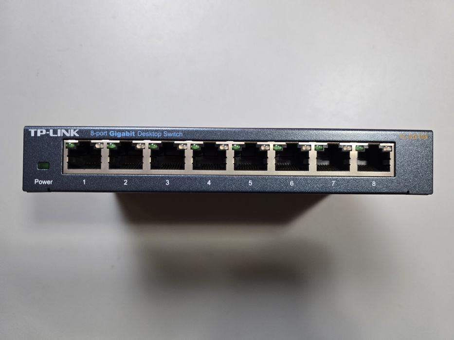TP-LINK TL-SG108 Switch445484037235681281