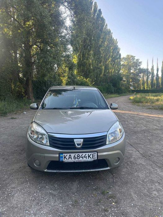 Dacia Sandero laureate