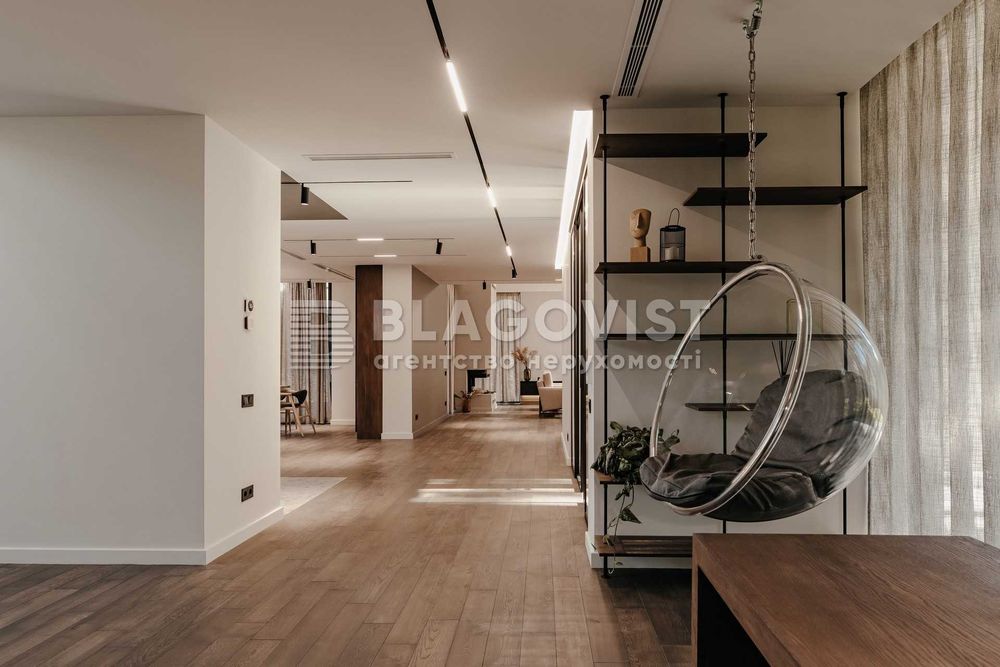 Продаж затишного двоповерхового котеджу в стилі Modern. Goodlife Park.