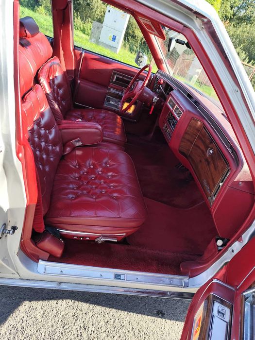 Cadillac Brougham d'Elegance