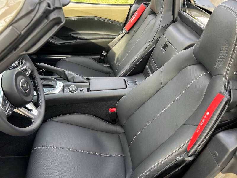 2023 Mazda MX-5 Miata RF Grand Touring