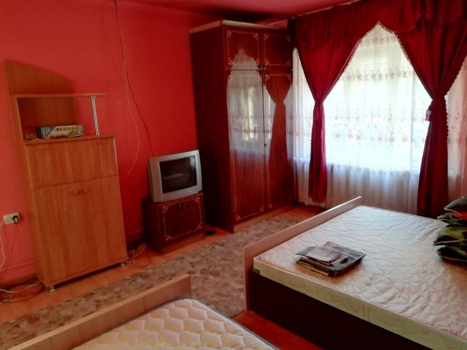 Сдается частный дом без хозяина (г. Берегово, Закарпатская обл.)