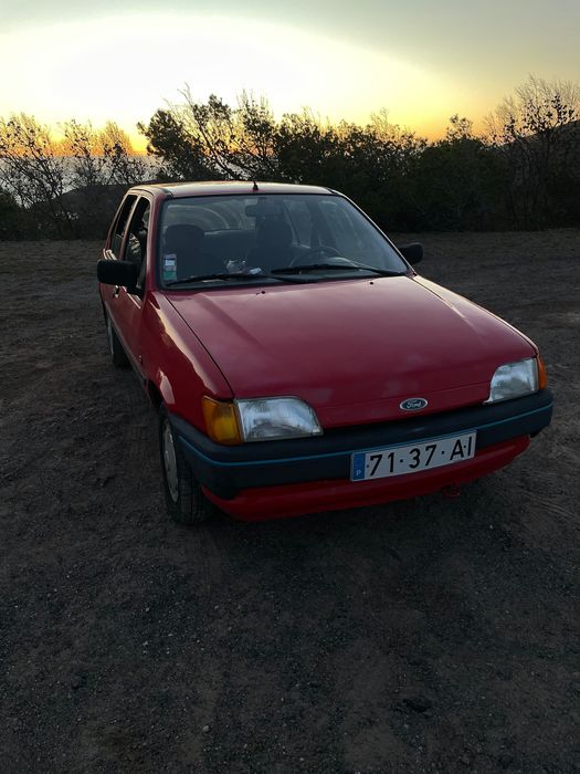 Ford Fiesta 1992 — photo 3