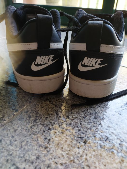 Tênis Nike court