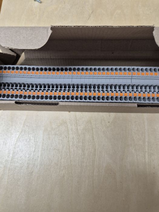 Złączki PhoenixContakt PT 2.5