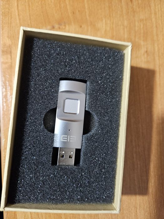 Pendrive Elephone Secret 64GB na odcisk palca