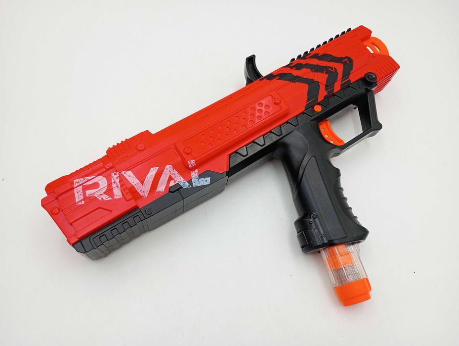 Mocna Wyrzutnia Nerf Rival Apollo XV-700 (Czerwona) (Siła 100 FPS/30 m/s)