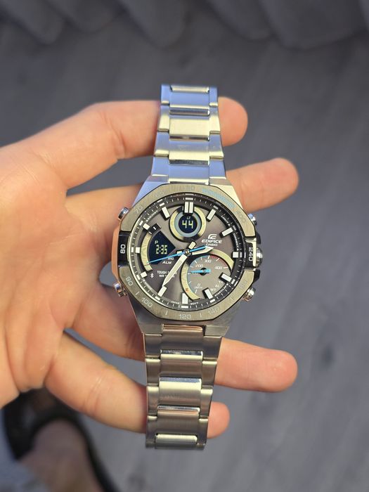Годинник, часи ,Casio edifice ECB-950DB