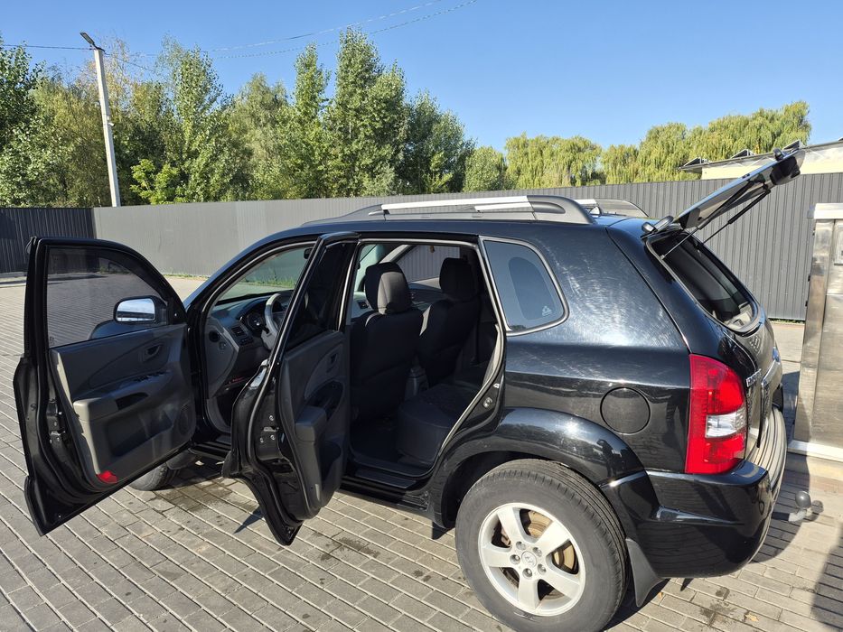 Продам надійне сімейне авто.