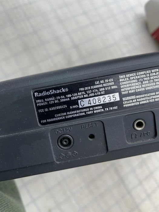 Радіосканер RadioShack PRO-2018