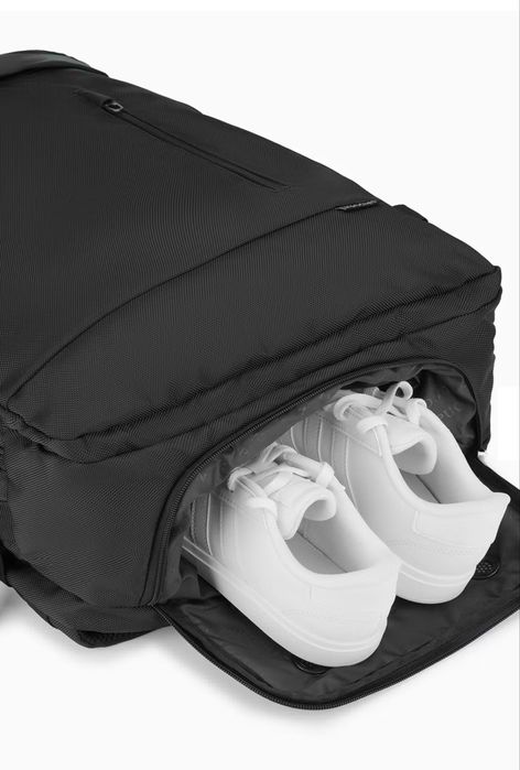 PUCCINI duży plecak podróżny  kabinowy do samolotu czarny 55x37x20cm