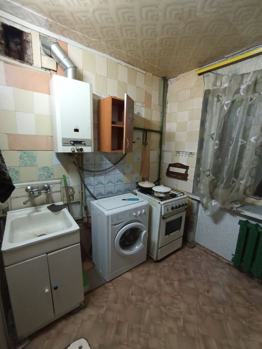 Сдам 1 к. Кв. возле метро 23августа