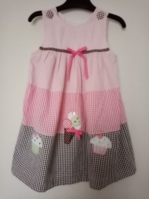 Sukienka letnia bez rękawów